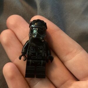 Lego sw0902 FIRST ORDER TIE FIGHTER PILOT Star Wars Minifigure / Black Helmet